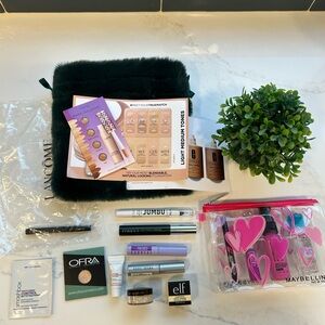Premium Makeup Bundle w/ Bag - Clinique, Bobbi Brown, Laura Mercier, Smashbox
